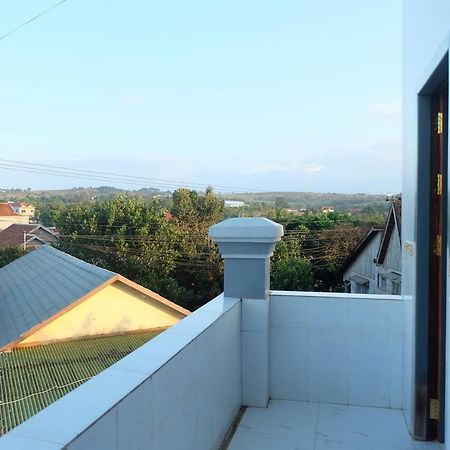 Mondulkiri Holiday Homestay Senmonorom Buitenkant foto
