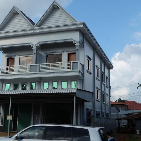 Mondulkiri Holiday Homestay Senmonorom Buitenkant foto