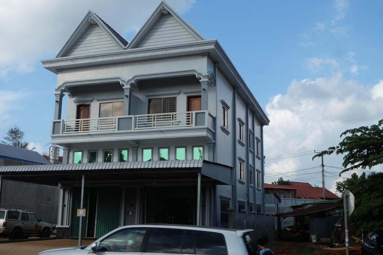 Mondulkiri Holiday Homestay Senmonorom Buitenkant foto